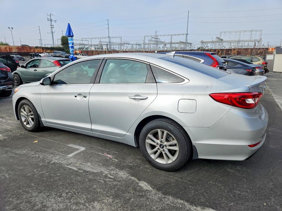 Photo 2 from auction – 2015 HYUNDAI SONATA with VIN 5NPE24AF8FH244601