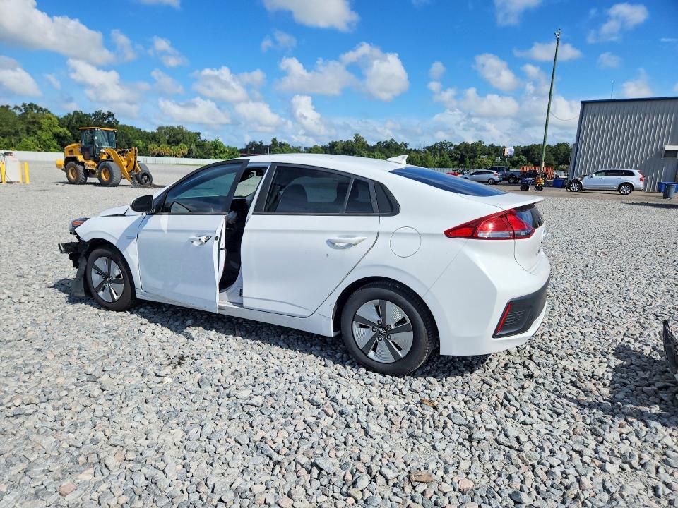 Photo 2 from auction – 2020 HYUNDAI IONIQ with VIN KMHC65LCXLU215845