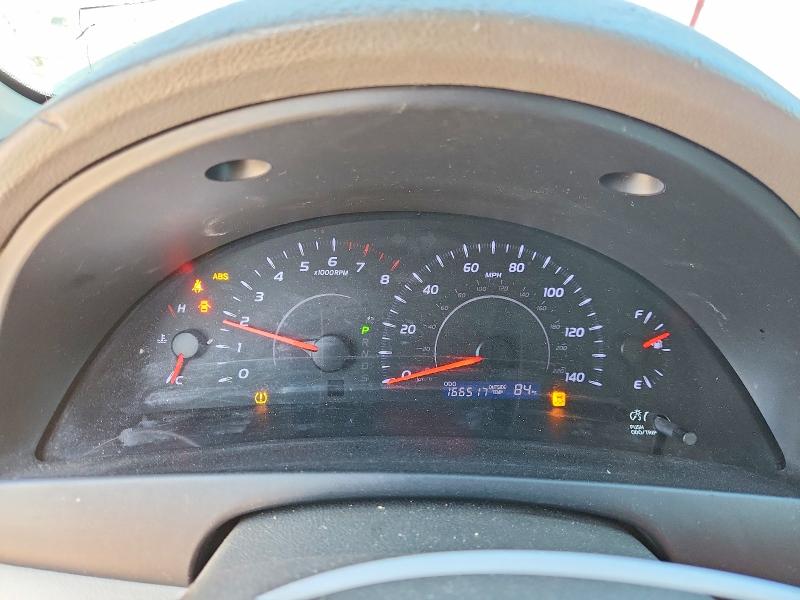 Photo 9 from auction – 2010 TOYOTA CAMRY with VIN 4T4BF3EK0AR049584