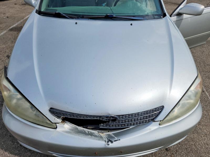 Photo 11 from auction – 2003 TOYOTA CAMRY with VIN 4T1BE32K33U217416