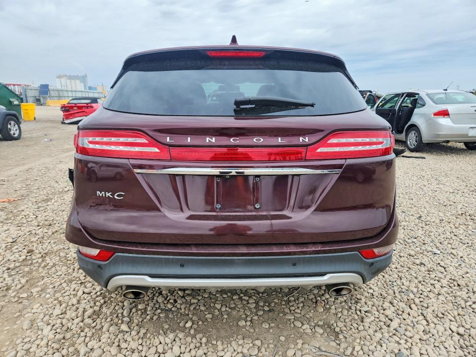Photo 6 from auction – 2019 LINCOLN MKC with VIN 5LMCJ2C9XKUL03629