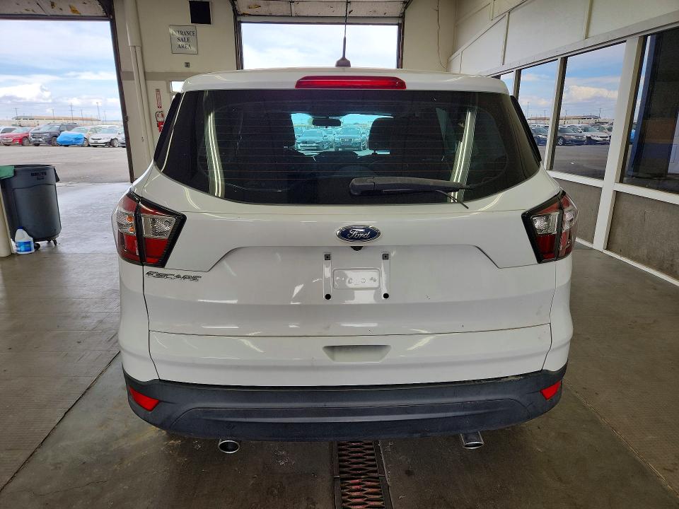 Photo 6 from auction – 2017 FORD ESCAPE with VIN 1FMCU0F73HUD28986