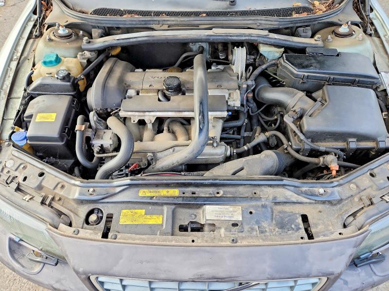 Снимка 11 от търг – 2004 VOLVO XC70 с VIN YV1SZ59HX41144721