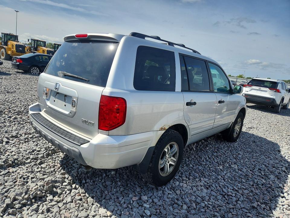 Photo 3 from auction – 2005 HOND PILOT with VIN 5FNYF18665B005650
