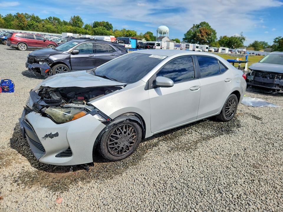 Photo 1 from auction – 2017 TOYOTA COROLLA with VIN 2T1BURHEXHC812201
