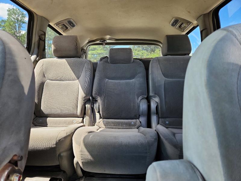 Photo 10 from auction – 2005 TOYOTA SIENNA with VIN 5TDZA23C85S335730