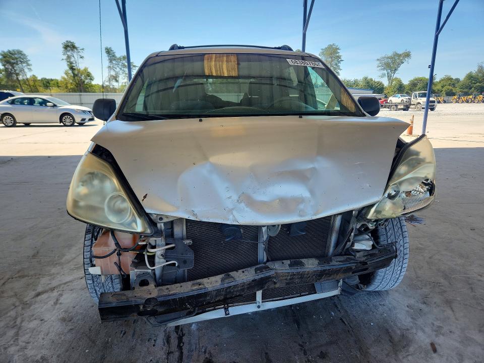 Photo 5 from auction – 2005 TOYOTA SIENNA with VIN 5TDZA23C45S317192
