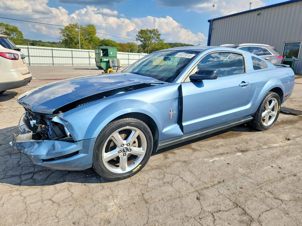FORD MUSTANG 2008 with VIN 1ZVHT80N985135431 - Photo from auction