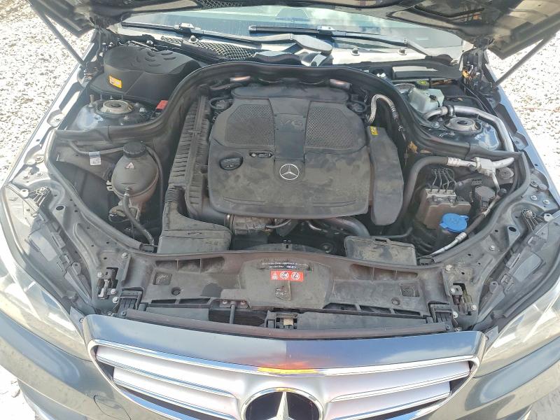 Photo 11 from auction – 2015 MERCEDES-BENZ E with VIN WDDHF5KB1FB126691
