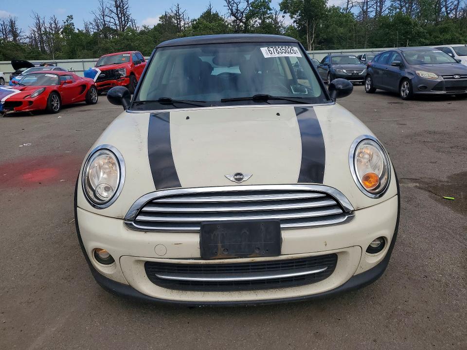 Снимка 5 от търг – 2012 MINI COOPER с VIN WMWSU3C53CT254307