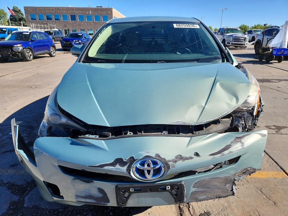 Photo 5 from auction – 2016 TOYOTA PRIUS with VIN JTDKBRFU8G3509571