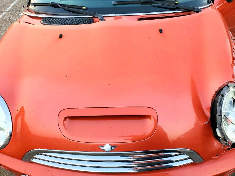 Photo 11 from auction – 2006 MINI COOPER with VIN WMWRH33536TK59367