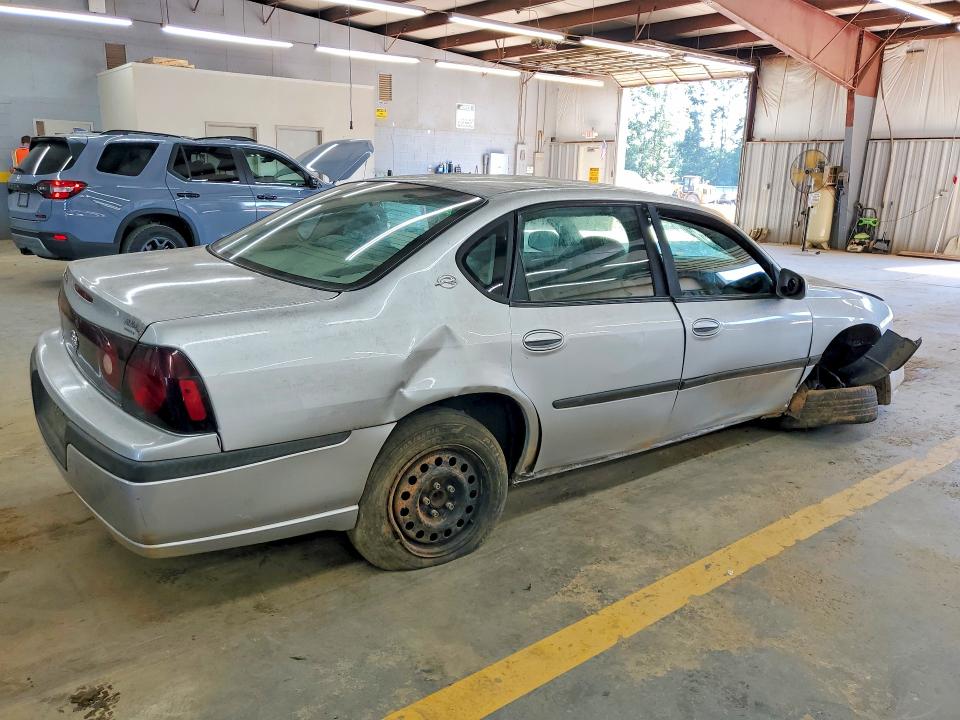 Photo 3 from auction – 2004 CHEVROLET IMPALA with VIN 2G1WF52EX49346494