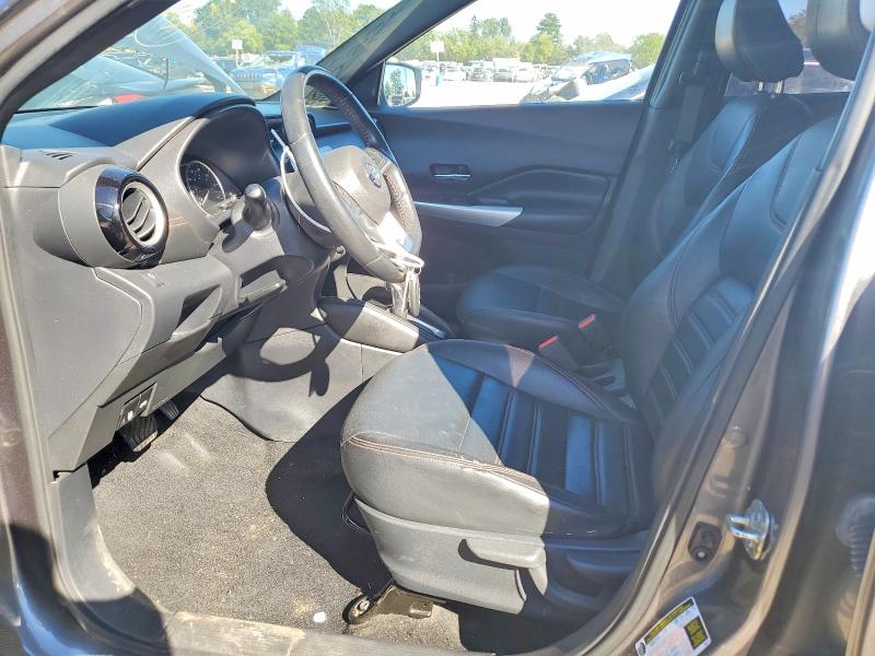 Снимка 7 от търг – 2019 NISSAN KICKS с VIN 3N1CP5CU5KL545317