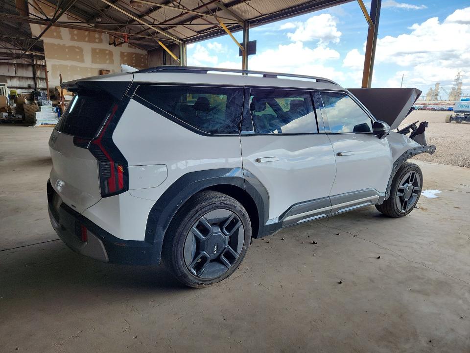 Photo 3 from auction – 2026 KIA EV9 with VIN 5XYAEFS53TG021070