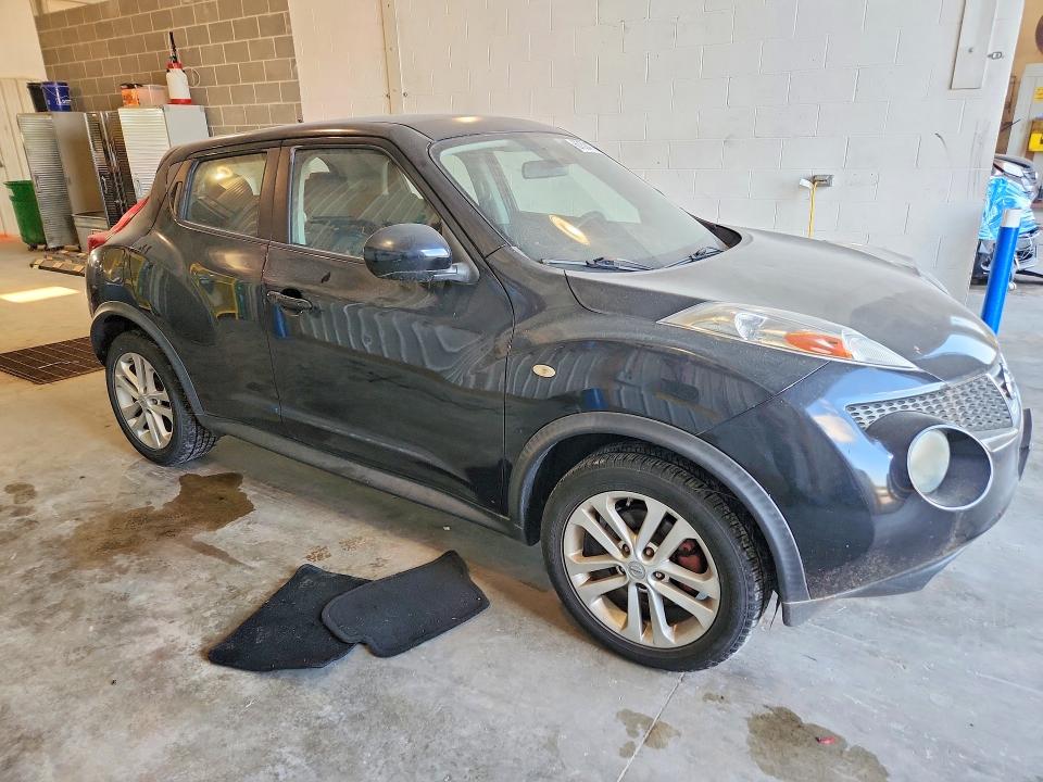 Photo 4 from auction – 2013 NISSAN JUKE with VIN JN8AF5MR0DT223642