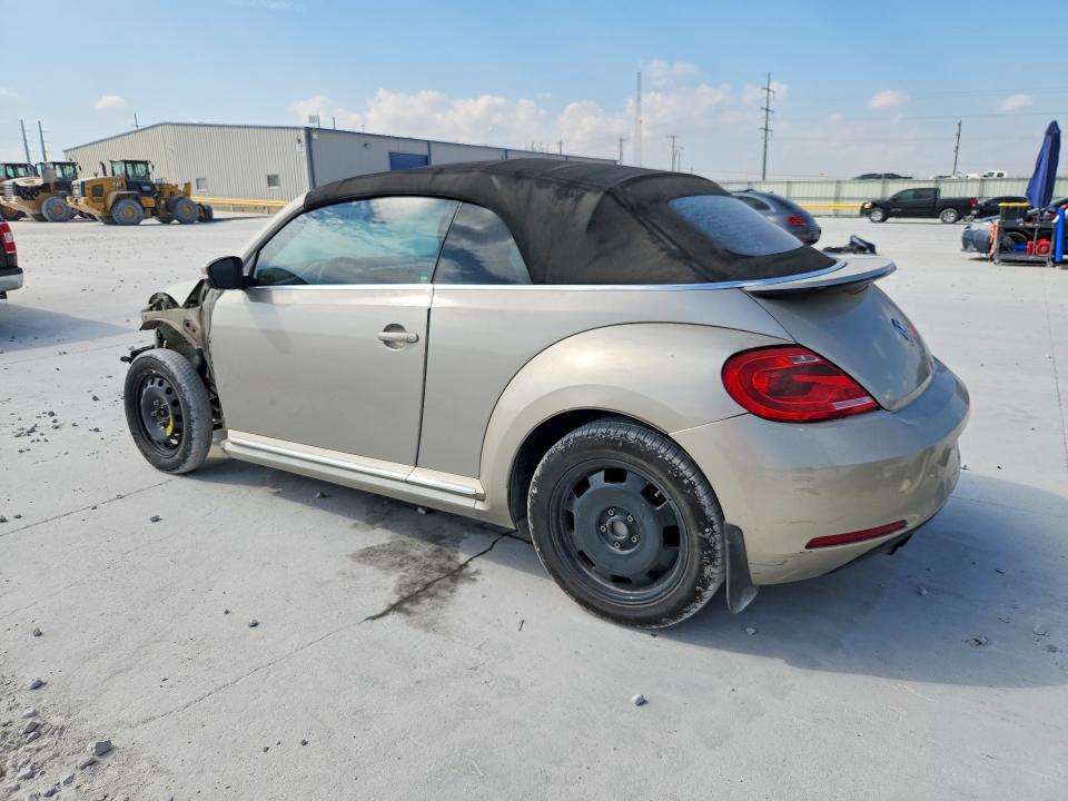 Photo 2 from auction – 2015 VOLKSWAGEN BEETLE with VIN 3VW517AT8FM808362