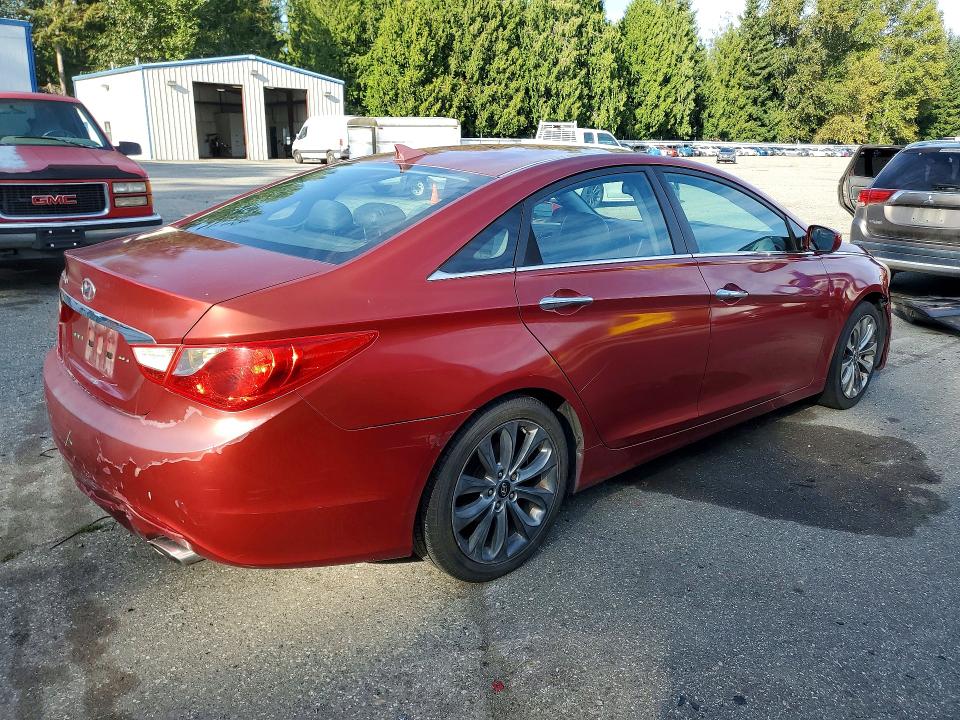 Photo 3 from auction – 2012 HYUNDAI SONATA with VIN 5NPEC4AC9CH375941