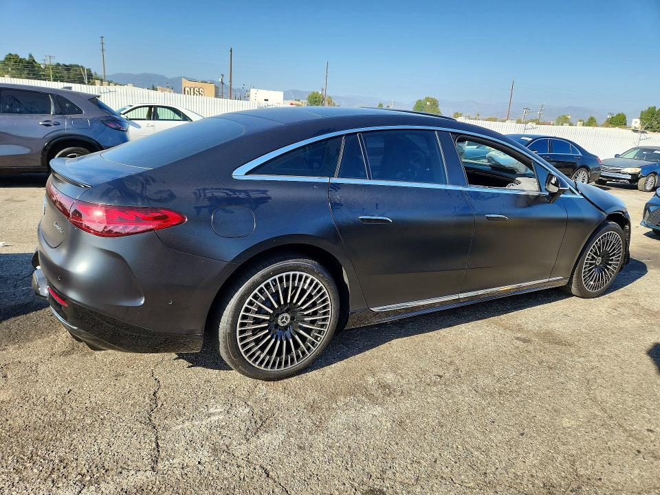 Снимка 3 от търг – 2026 MERCEDES-BENZ EQS SEDAN с VIN W1KCG4EB6TA054479