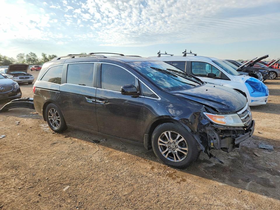 Photo 4 from auction – 2013 HONDA ODYSSEY with VIN 5FNRL5H64DB080897