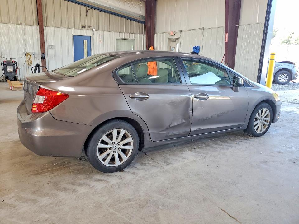 Photo 3 from auction – 2012 HONDA CIVIC with VIN 2HGFB2F80CH544559