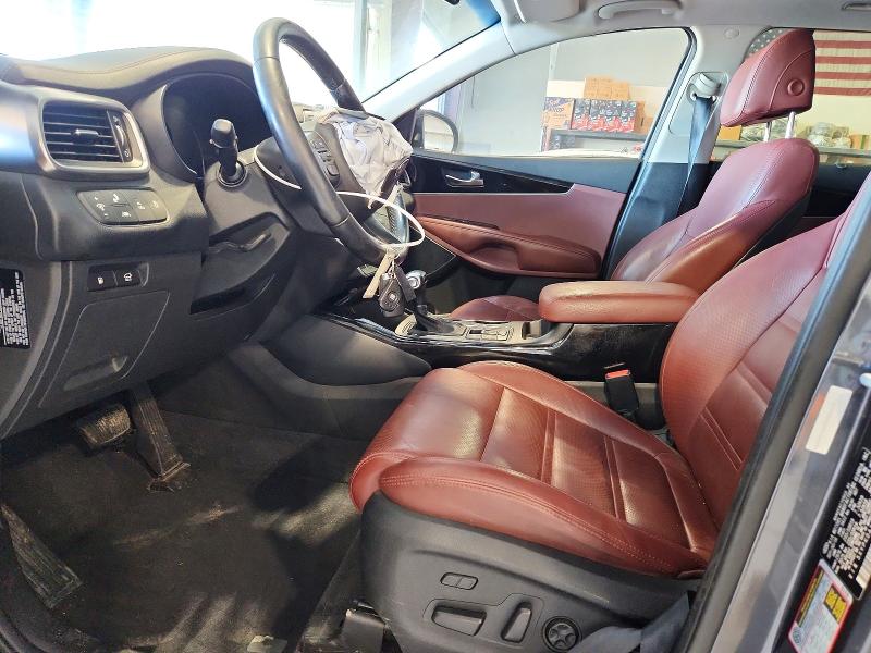 Фото 7 с аукциона – 2017 KIA SORENTO с VIN 5XYPKDA54HG264256