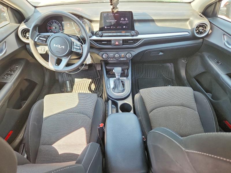 Photo 8 from auction – 2024 KIA FORTE with VIN 3KPF24AD8RE830677