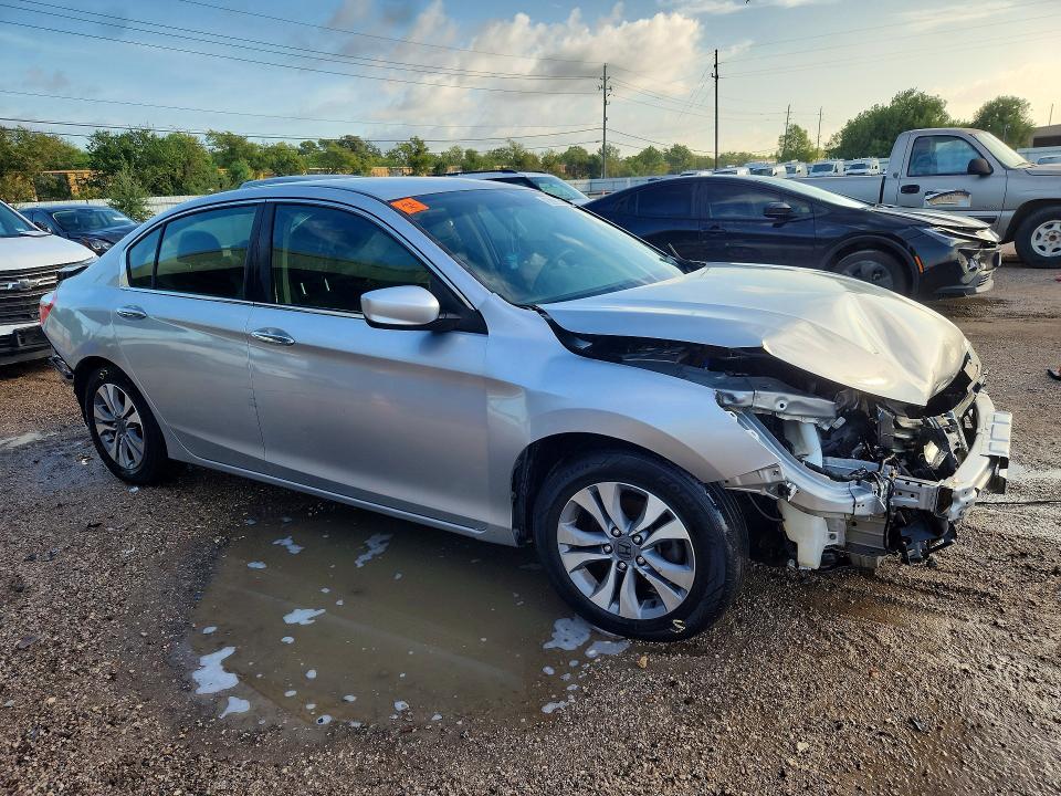 Photo 4 from auction – 2014 HONDA ACCORD with VIN 1HGCR2F37EA045987
