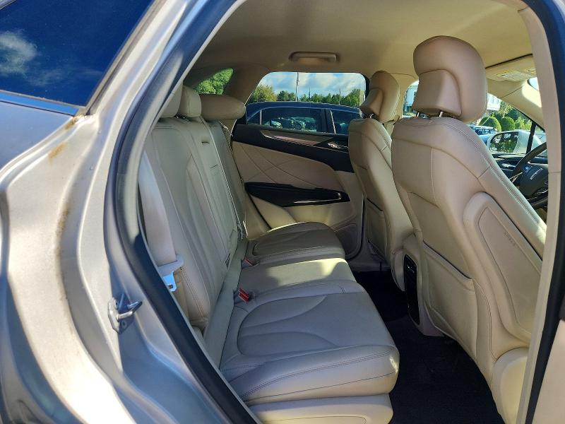 Zdjęcie 11 z aukcji – 2017 LINCOLN MKC z VIN 5LMCJ1D99HUL62737