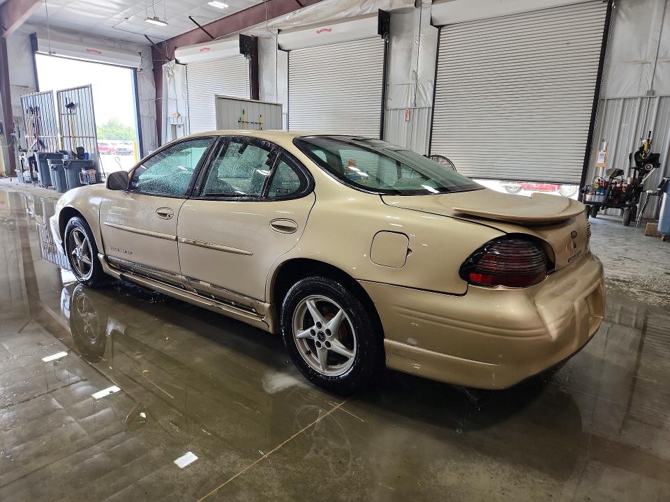 Photo 2 from auction – 2002 PONTIAC GRAND PRIX with VIN 1G2WP52K62F168506