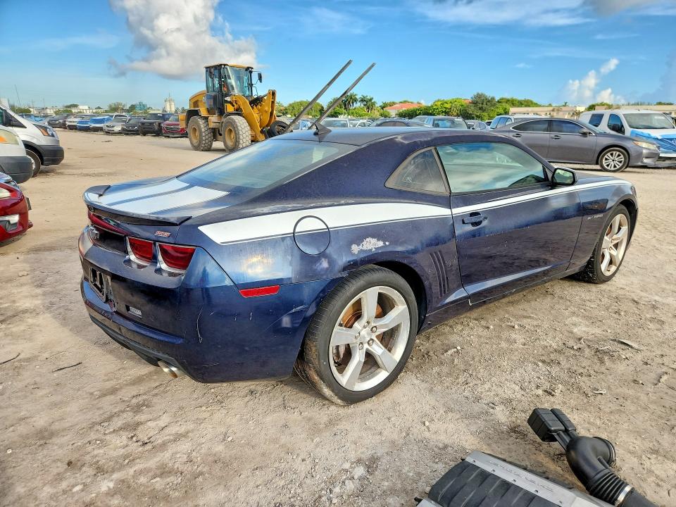 Photo 3 from auction – 2010 CHEVROLET CAMARO with VIN 2G1FK1EJ3A9165620