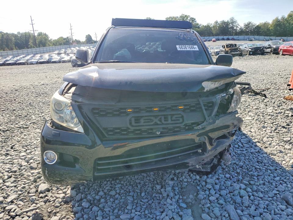 Photo 5 from auction – 2011 LEXUS LX with VIN JTJHY7AX1B4058336