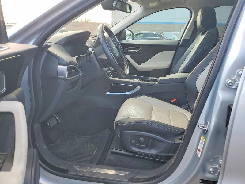 Photo 7 from auction – 2017 JAGUAR F-PACE with VIN SADCL2BN8HA099704