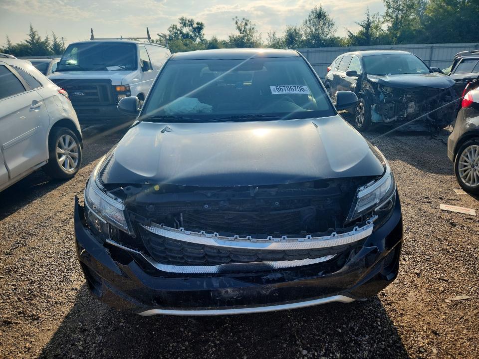 Zdjęcie 5 z aukcji – 2021 KIA SELTOS z VIN KNDEPCAA3M7143743
