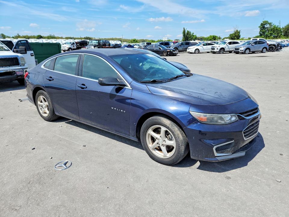 Photo 4 from auction – 2017 CHEVROLET MALIBU with VIN 1G1ZB5ST9HF230112