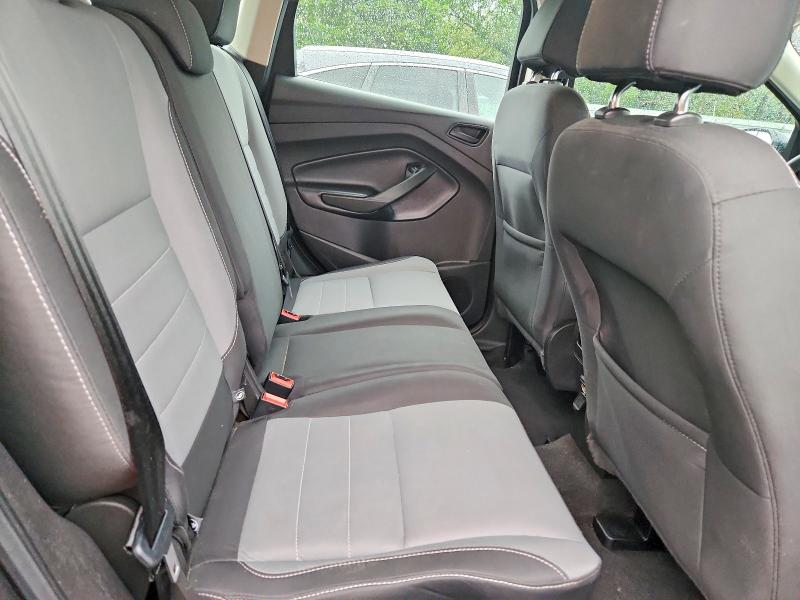 Photo 11 from auction – 2017 FORD ESCAPE with VIN 1FMCU0F75HUE56680