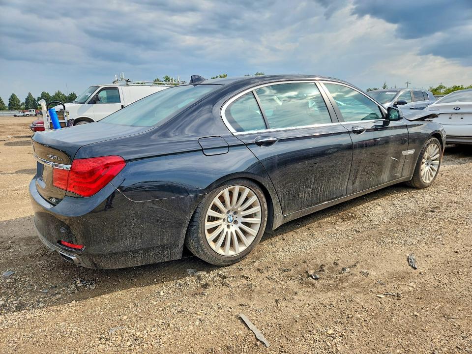 Photo 3 from auction – 2012 BMW 750 with VIN WBAKB8C5XCC965294