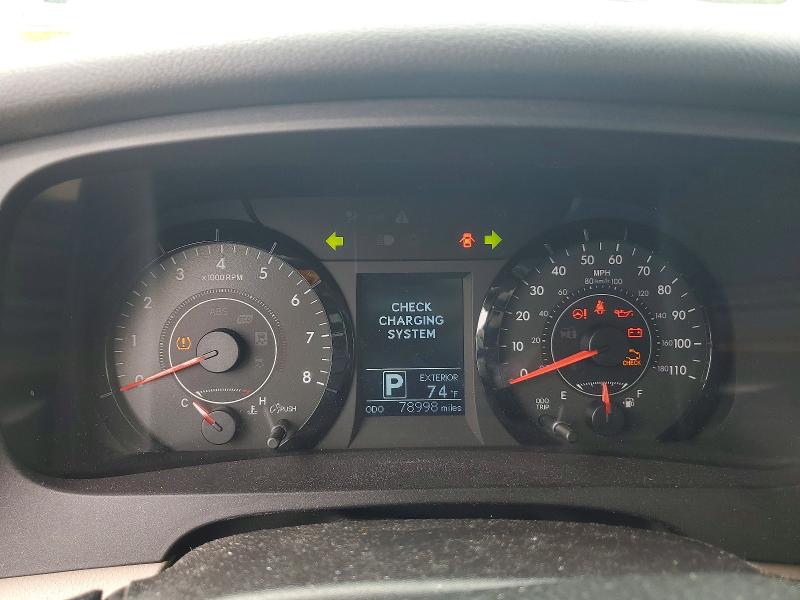 Photo 9 from auction – 2015 TOYOTA SIENNA with VIN 5TDJK3DC6FS100761