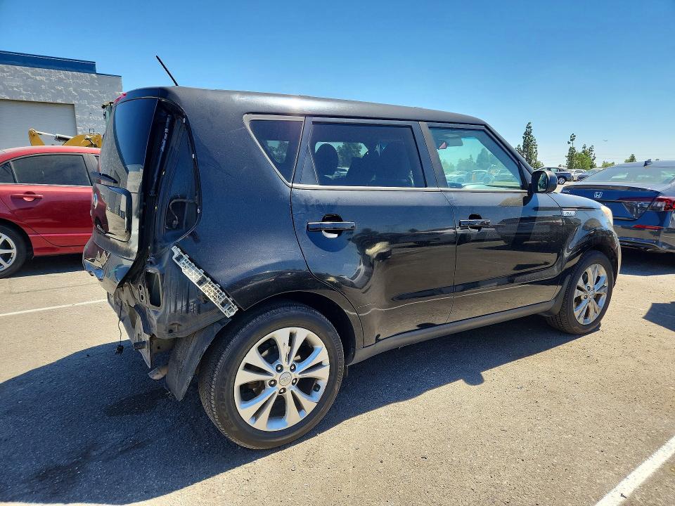 Photo 3 from auction – 2015 KIA SOUL with VIN KNDJP3A50F7181192
