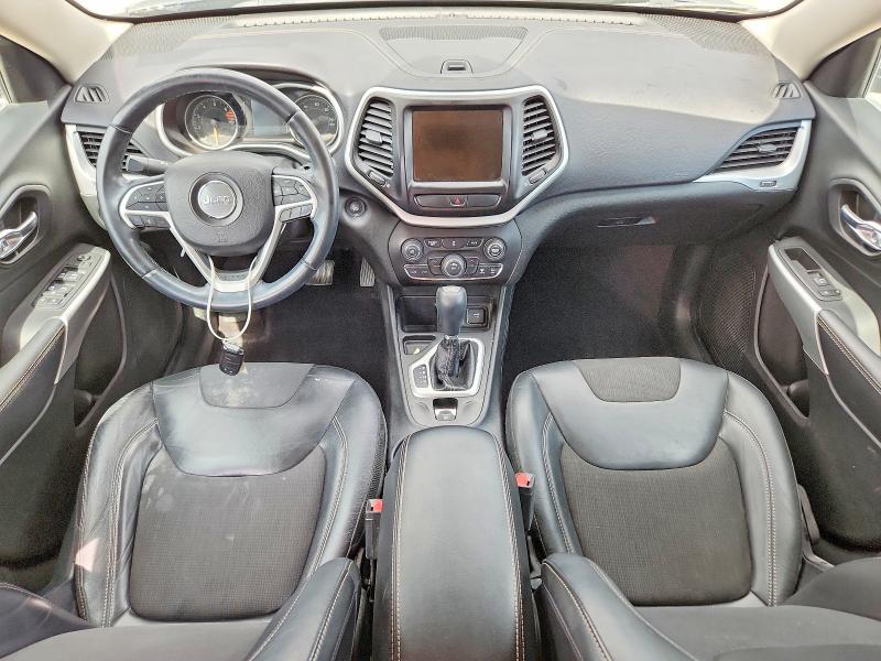 Снимка 8 от търг – 2018 JEEP CHEROKEE с VIN 1C4PJLLB3JD584883