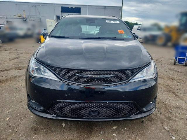 Photo 5 from auction – 2019 CHRYSLER PACIFICA with VIN 2C4RC1GG3KR638825