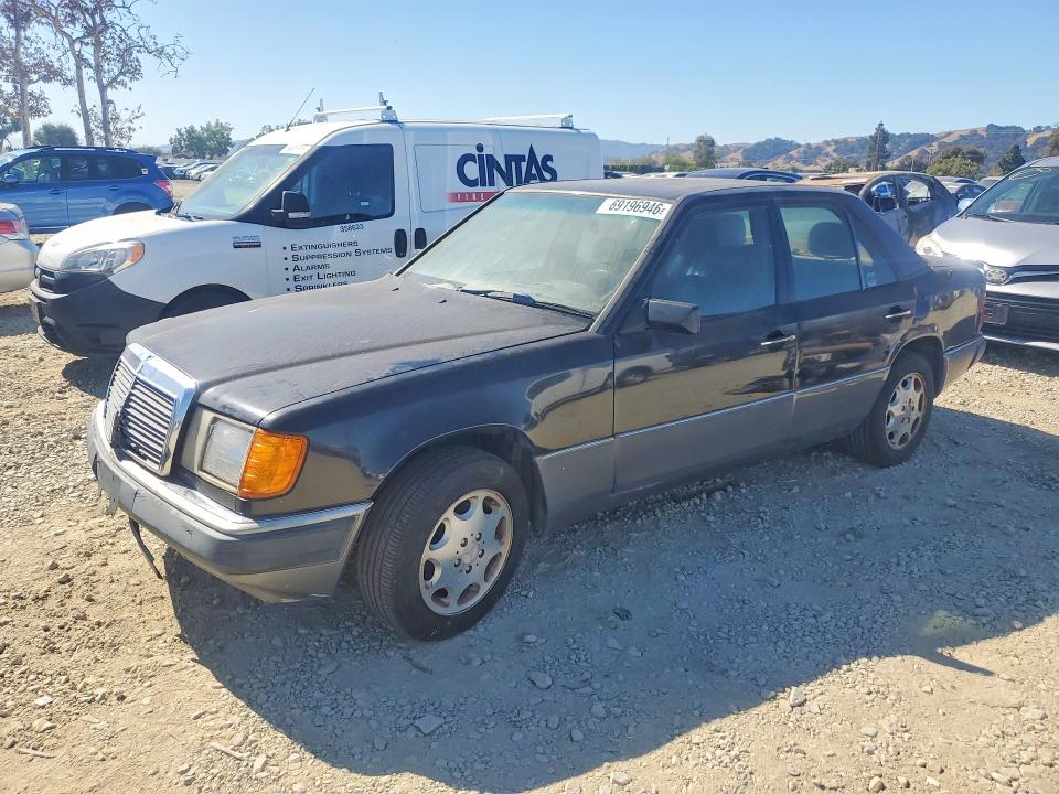 1991 MERCEDES-BENZ 300 - Търг №69196946