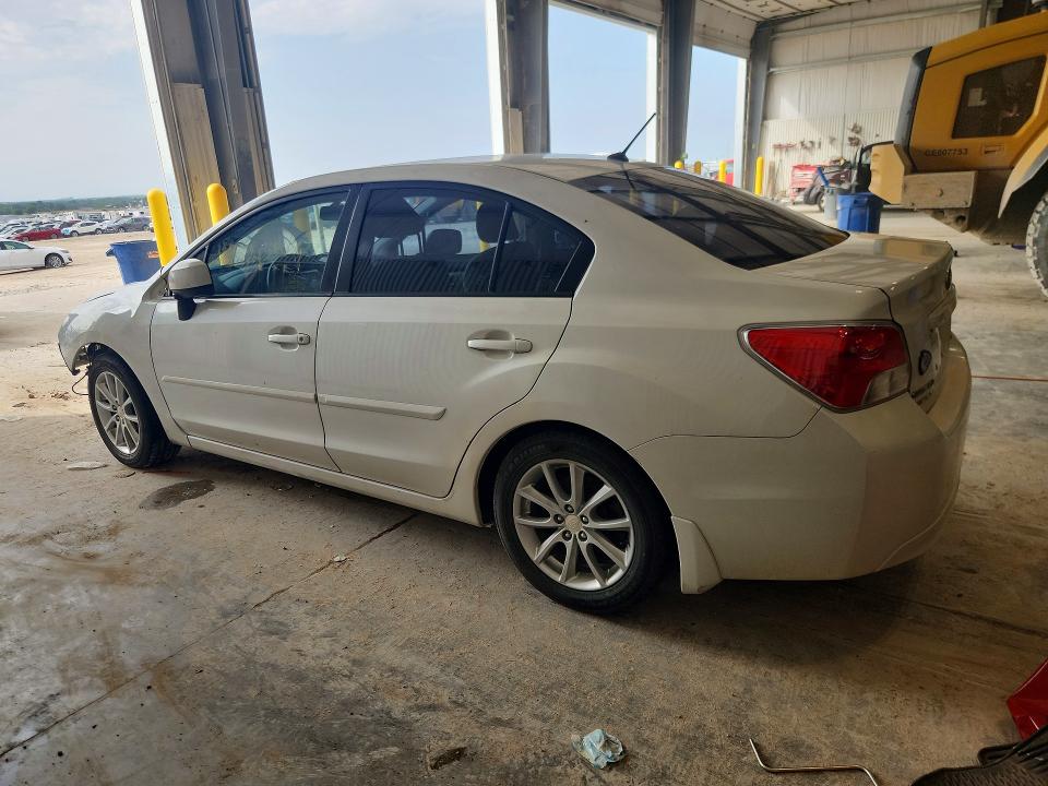 Zdjęcie 2 z aukcji – 2012 SUBARU IMPREZA z VIN JF1GJAC66CH009072