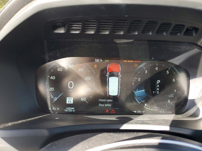 Photo 9 from auction – 2017 VOLVO XC90 with VIN YV4A22PL4H1130344