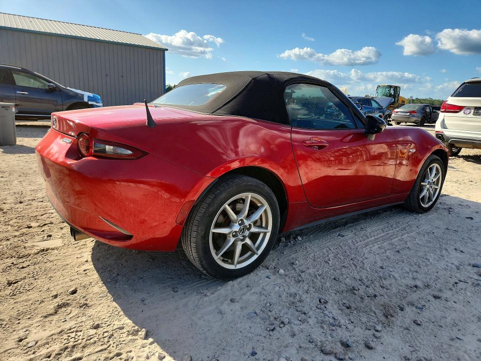 Zdjęcie 3 z aukcji – 2016 MAZDA MX-5 MIATA z VIN JM1NDAB72G0114943