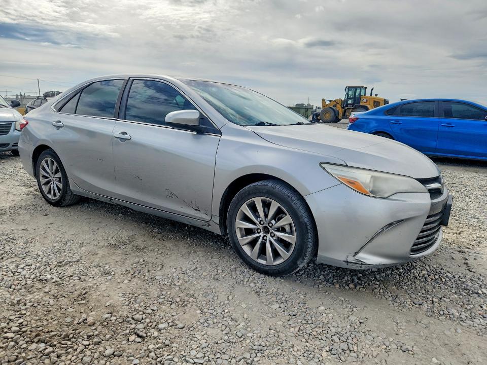 Photo 4 from auction – 2015 TOYOTA CAMRY with VIN 4T1BF1FK7FU901854