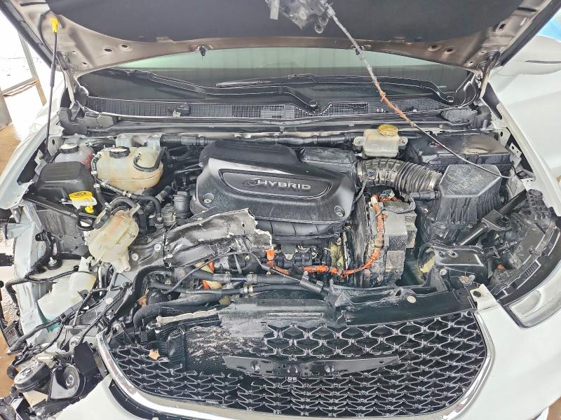 Photo 12 from auction – 2022 CHRYSLER PACIFICA with VIN 2C4RC1L76NR129970