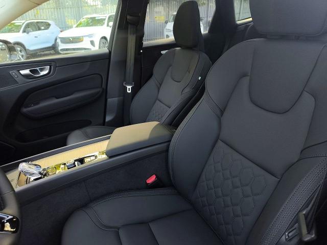 Photo 12 from auction – 2026 VOLVO XC60 with VIN YV4M12RCXT1346673