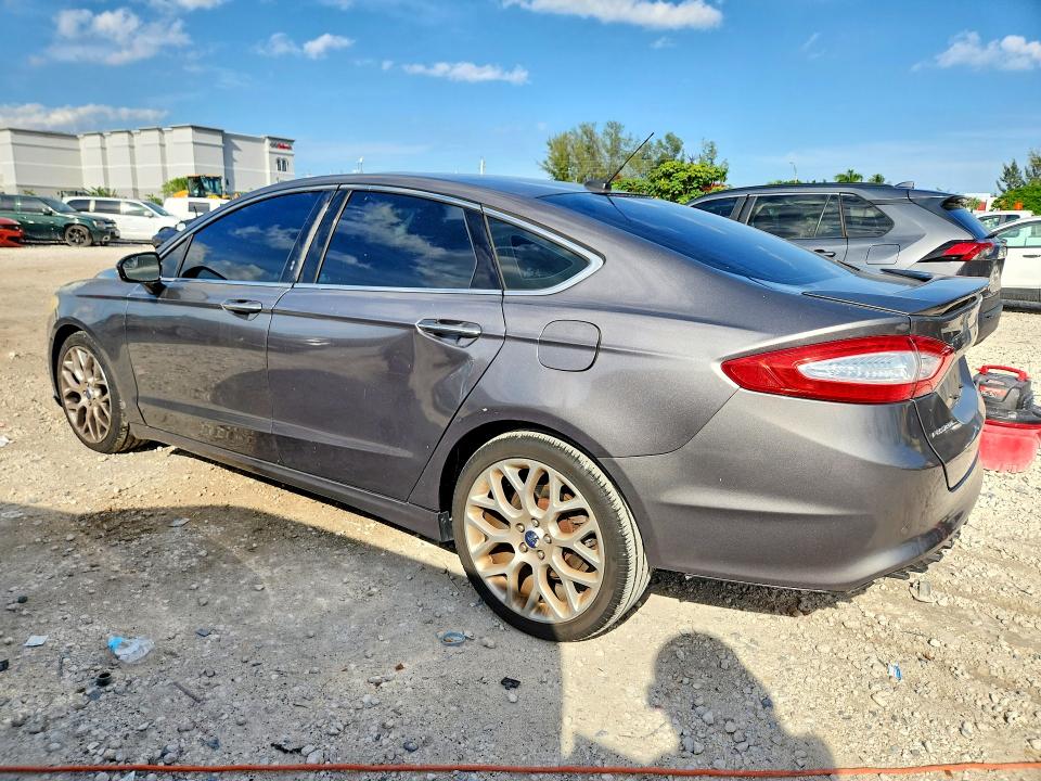Photo 2 from auction – 2013 FORD FUSION with VIN 3FA6P0D93DR270771