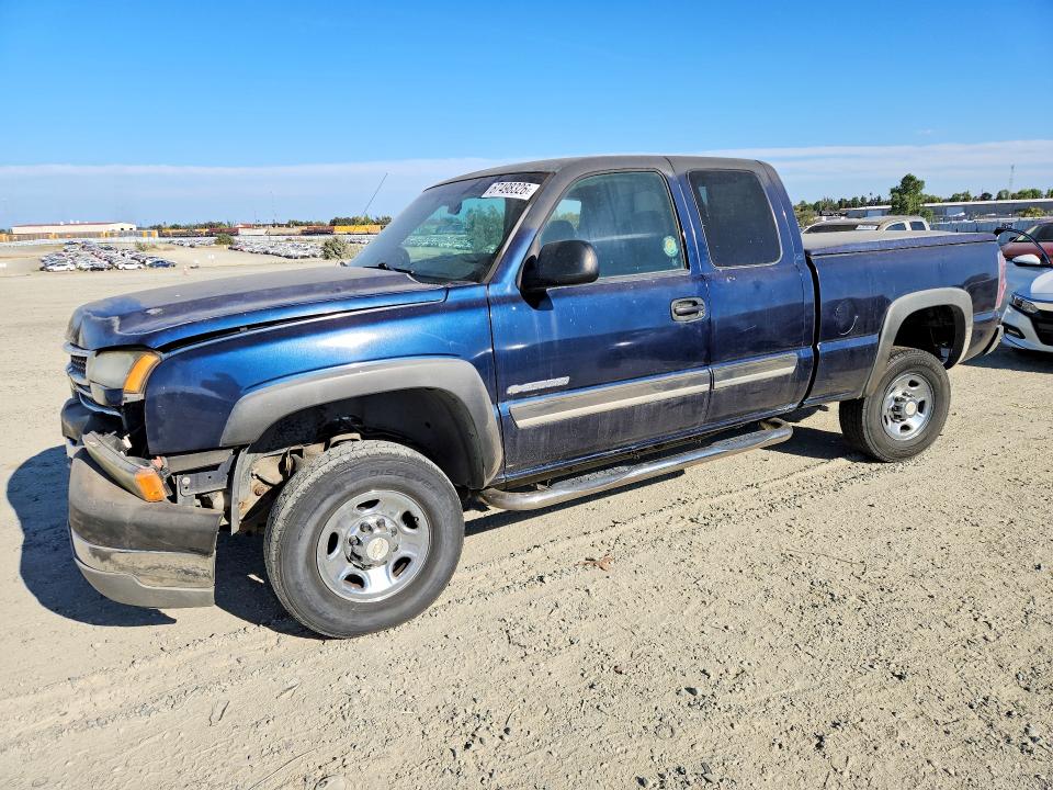 CHEVROLET SILVERADO 2005 с VIN 1GCHC29U35E286724 - Снимка от търг